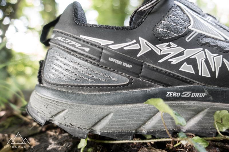 Neu beim Altra Lone Peak 3.5: seitliche Gaiter Traps