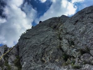 Blick nach oben in die Route Weiblkante