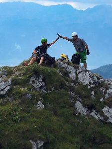 Auf dem Nebengipfel, auf den die Weiblkante führt